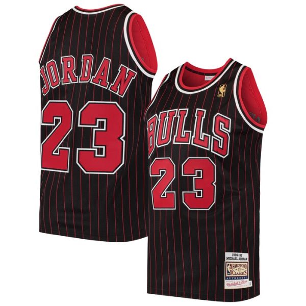 Michael Jordan Chicago Bulls M&N 1996 Hardwood Classics Jersey - Black
