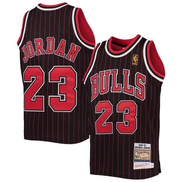 Michael Jordan Chicago Bulls M&N Youth 1996-97 Hardwood Classics Jersey - Black/Red