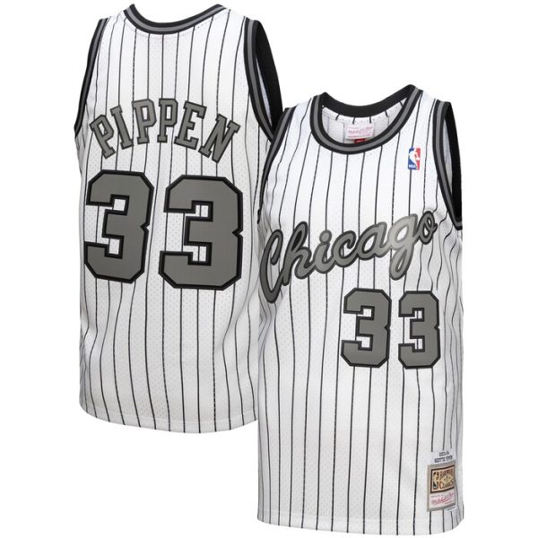 Scottie Pippen Chicago Bulls M&N 2003-04 Hardwood Classics Reload 3.0 Swingman Jersey - White