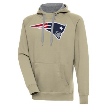 New England Patriots Antigua Primary Logo Victory Pullover Hoodie - Khaki